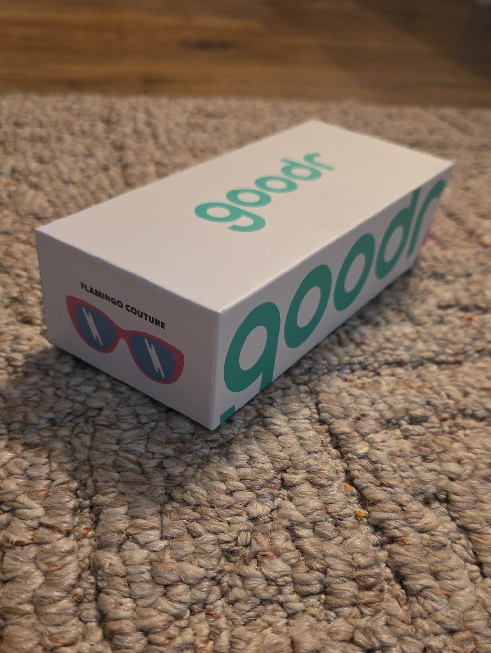 NIB Goodr Cateye Sunglasses Flamingo Couture